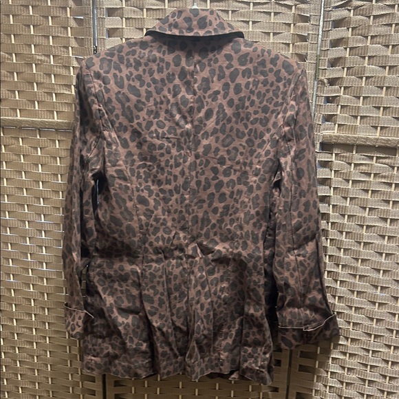 Leopard Print Brown Blazer - Picture 7 of 7